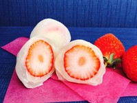 夏いちごを使った「ミルキーいちご」